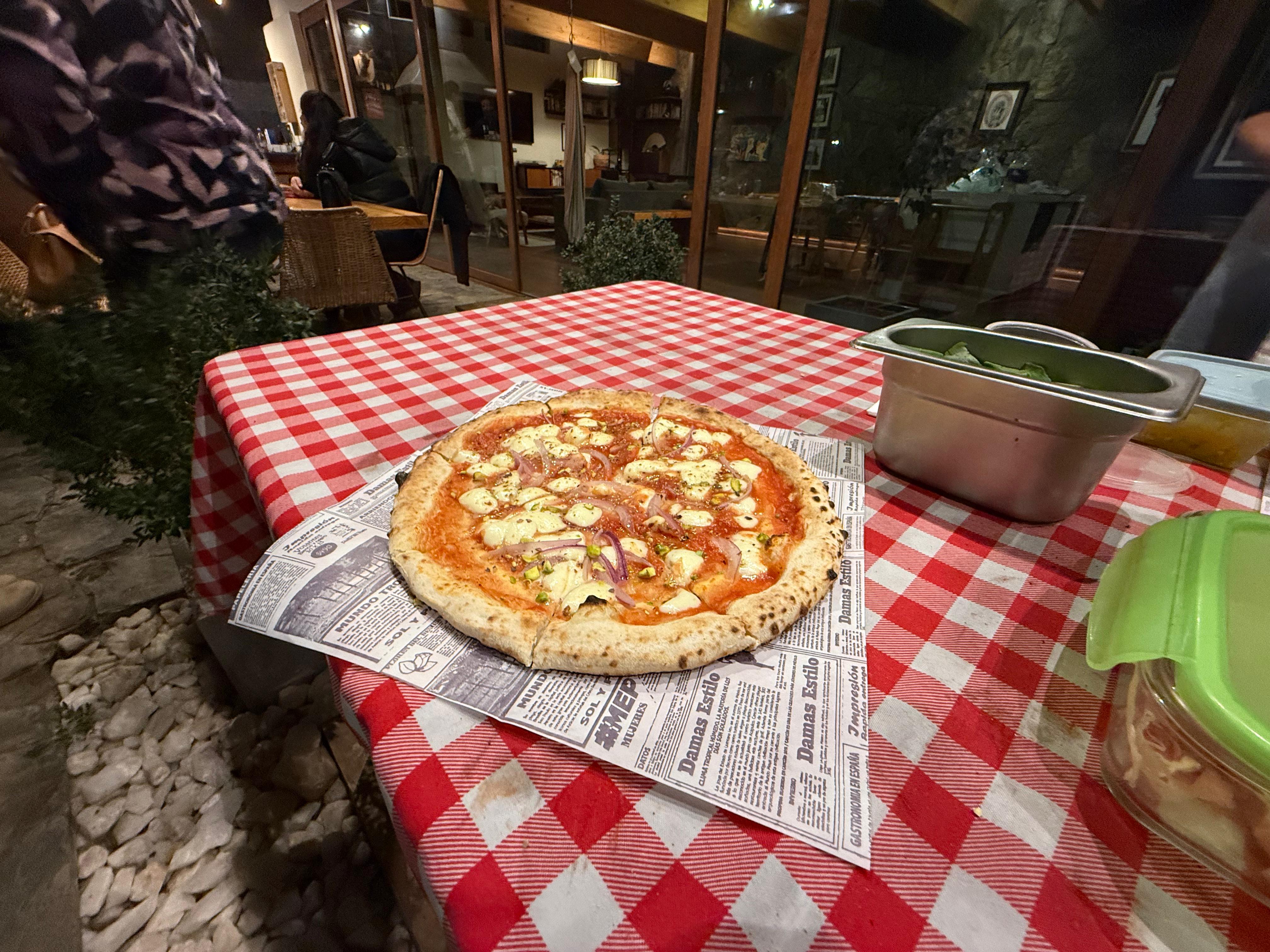 VÖKA pizza
